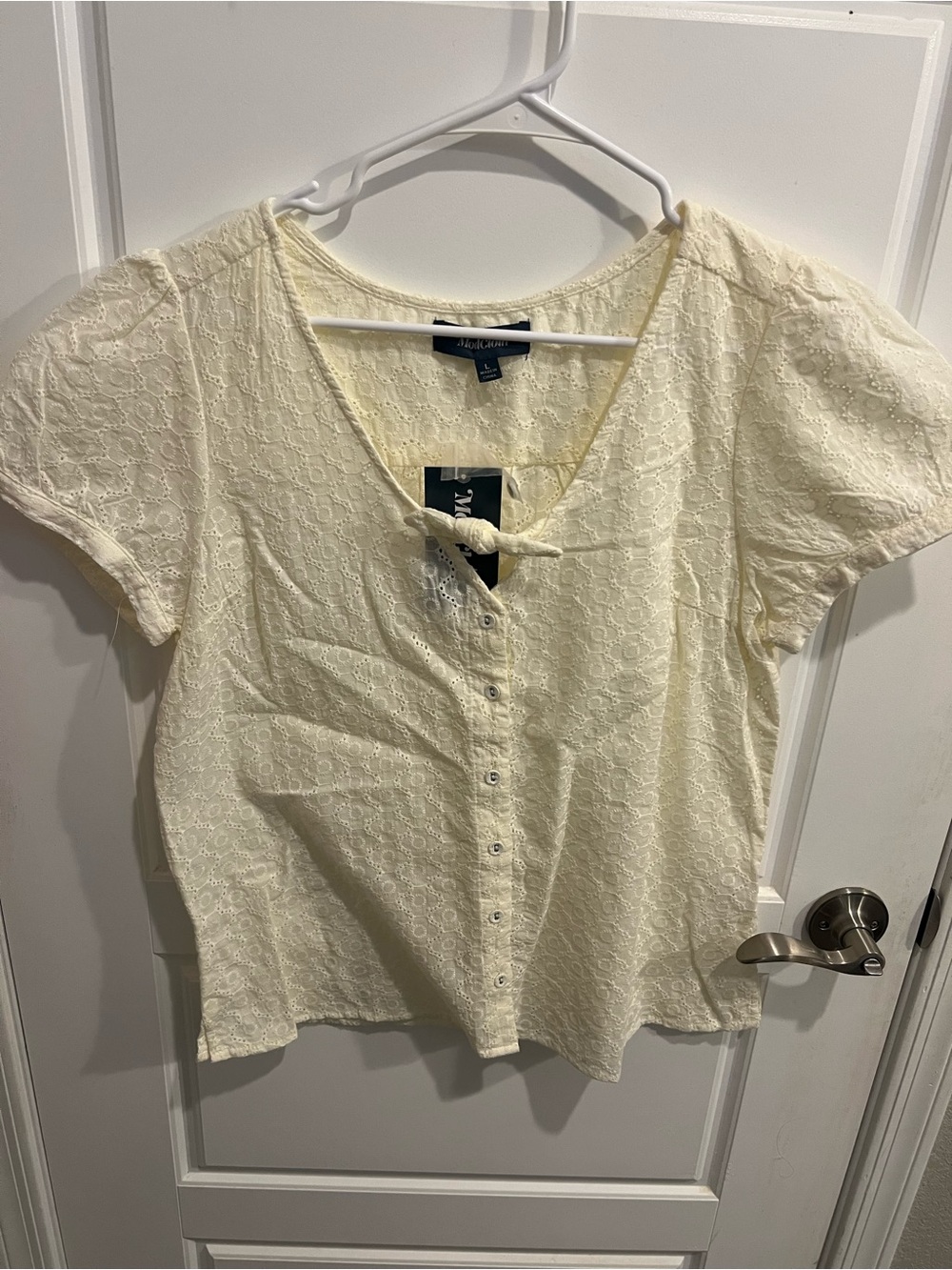 Modcloth Cream Eyelet Tie-Front Short Sleeve Blouse